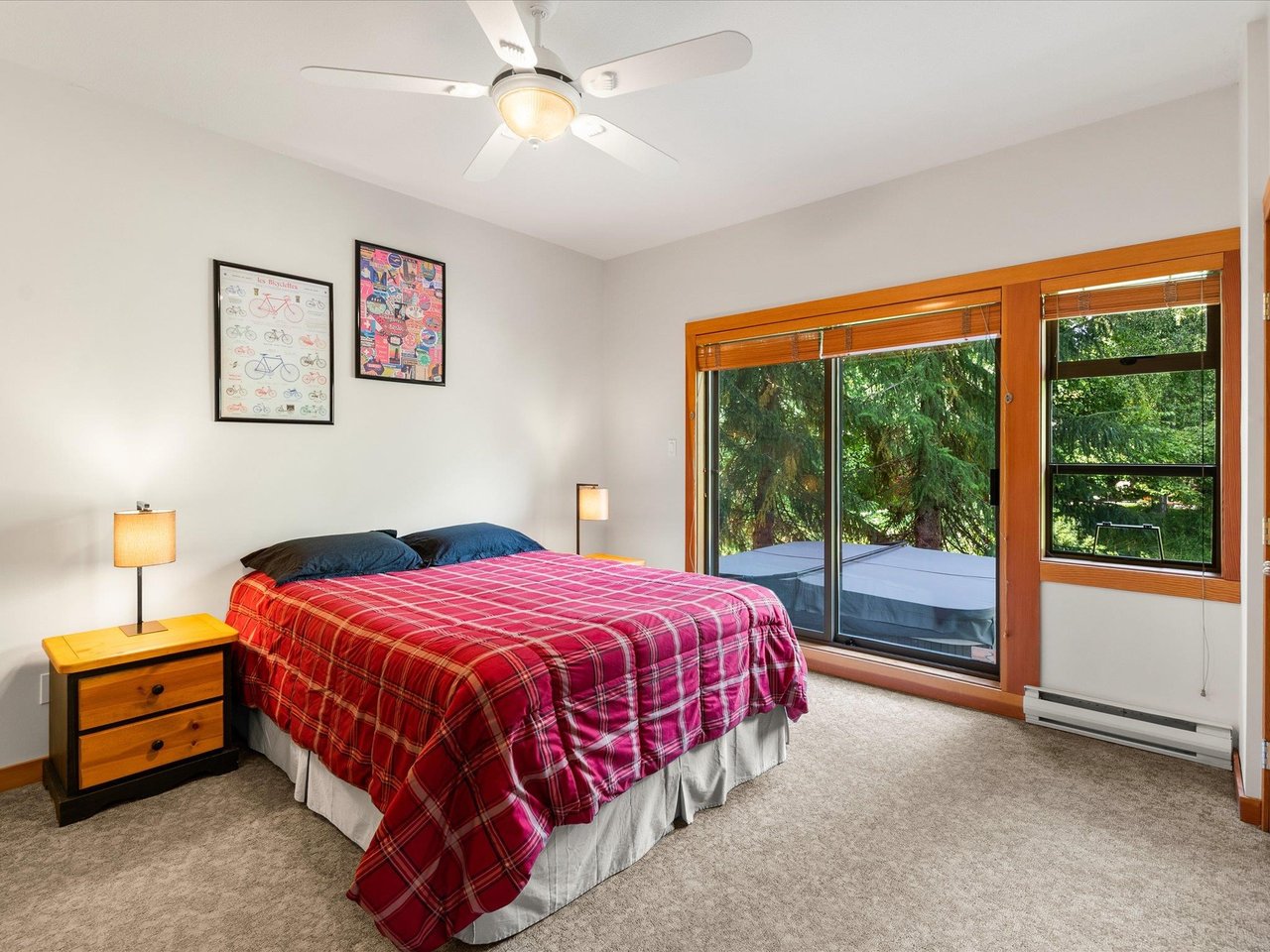 4658 Montebello Pl