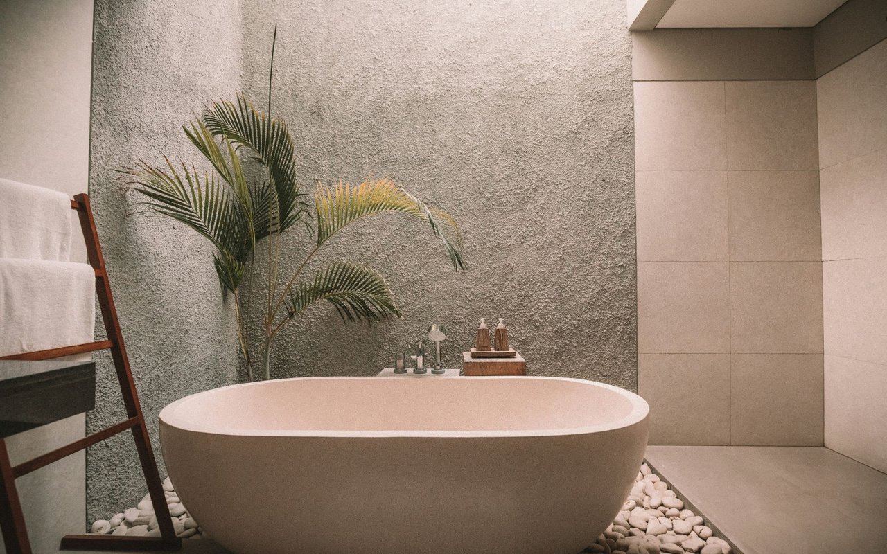 7 Little Ways You Can Upgrade Your Bathroom (Without Draining Your Savings)
