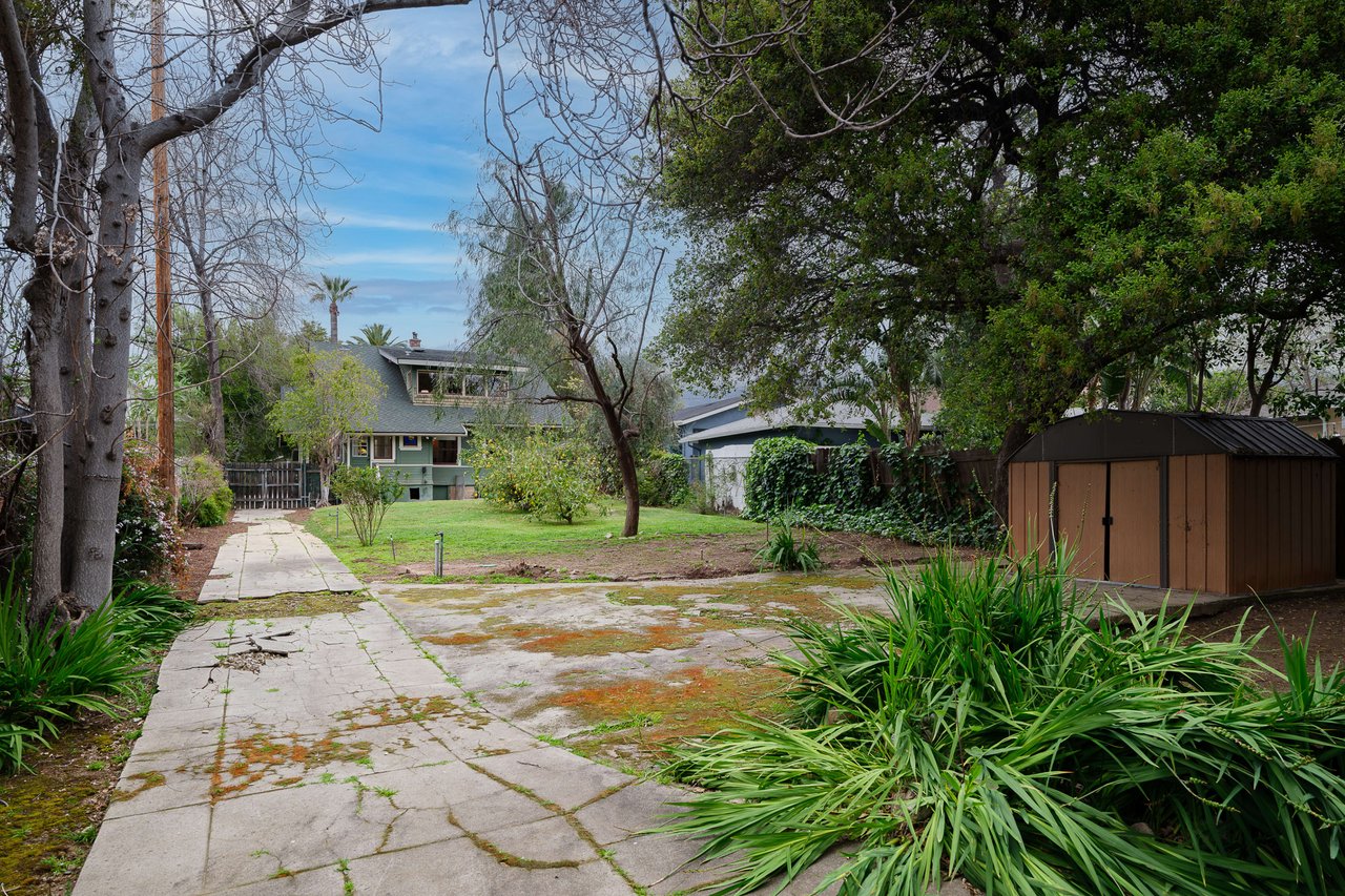 1034 Morada Place