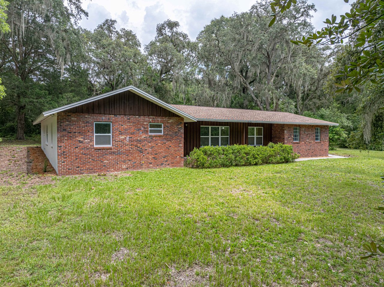 18240 MOUNT OLIVE DR