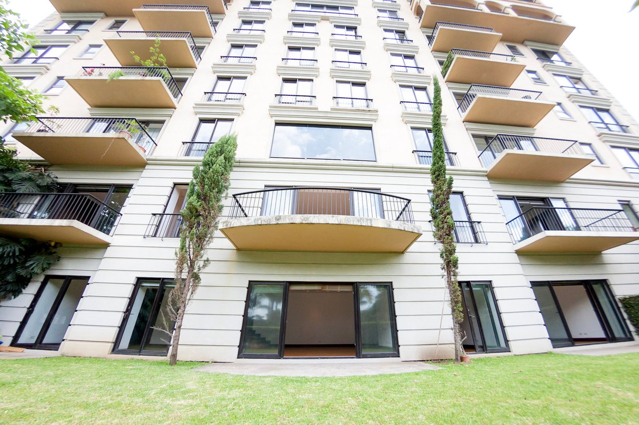 Private Garden Hillside Condo, Escazu, San Jose