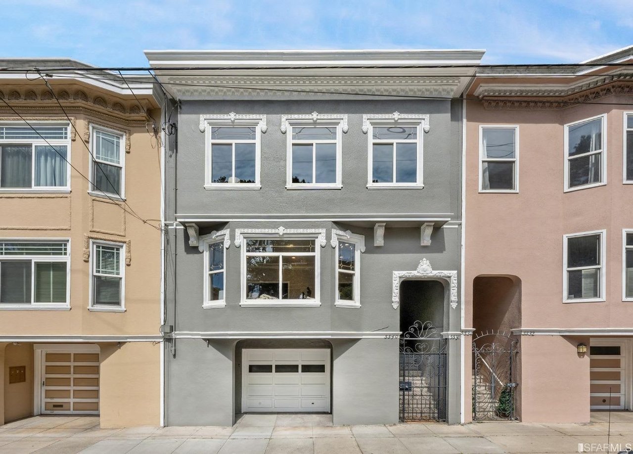5538-5540 Fulton St
