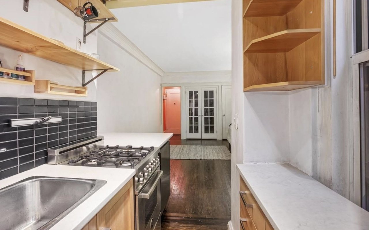 136 E 36th St, #6E