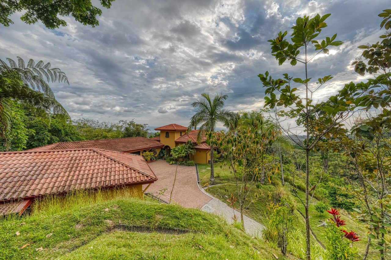 Luxurious Spanish Colonial Estate