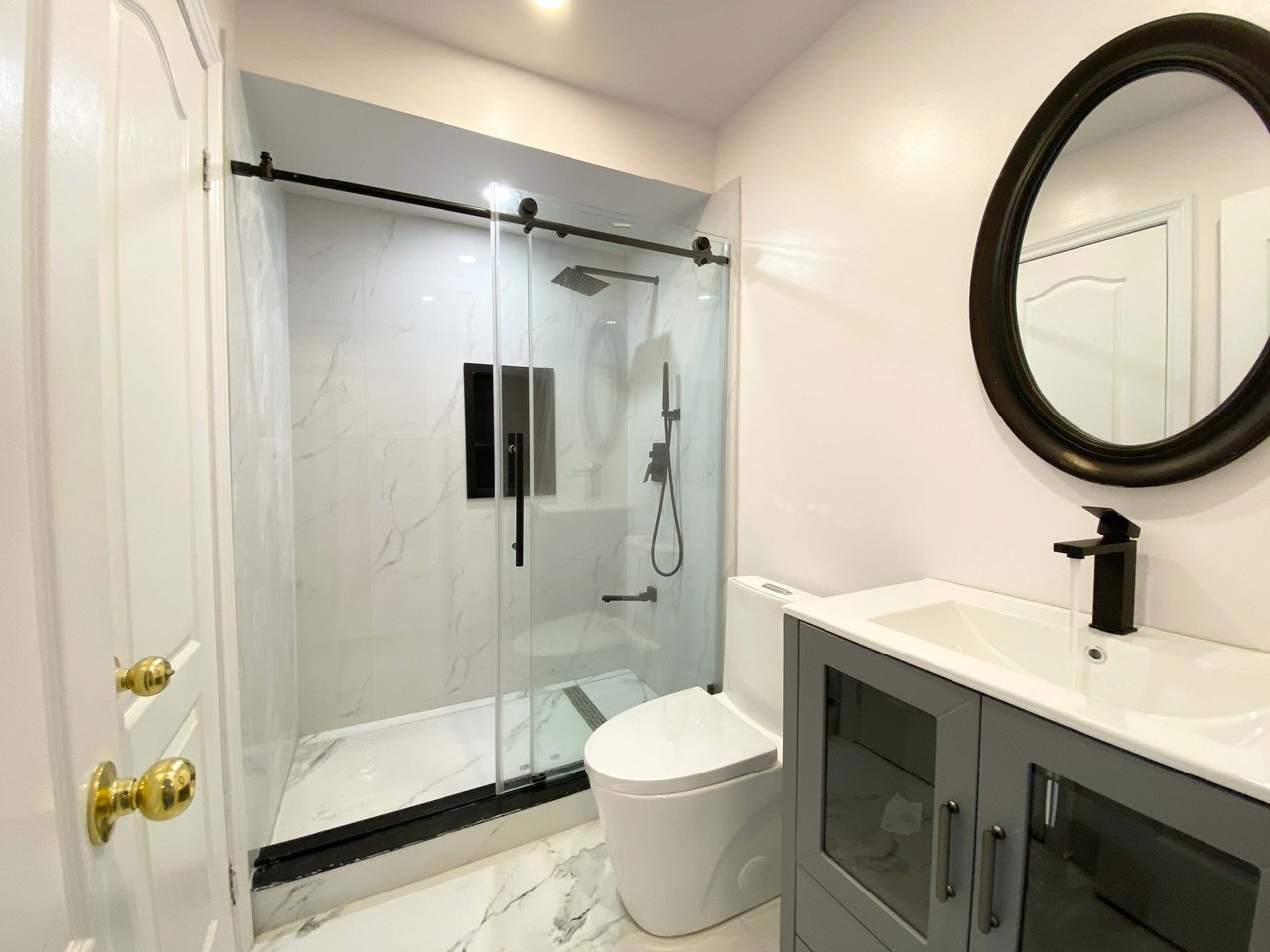 3020 Cedarglen Gate, Unit 42