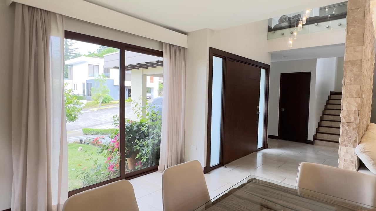 Modern Garden Condo, Curridabat, San Jose