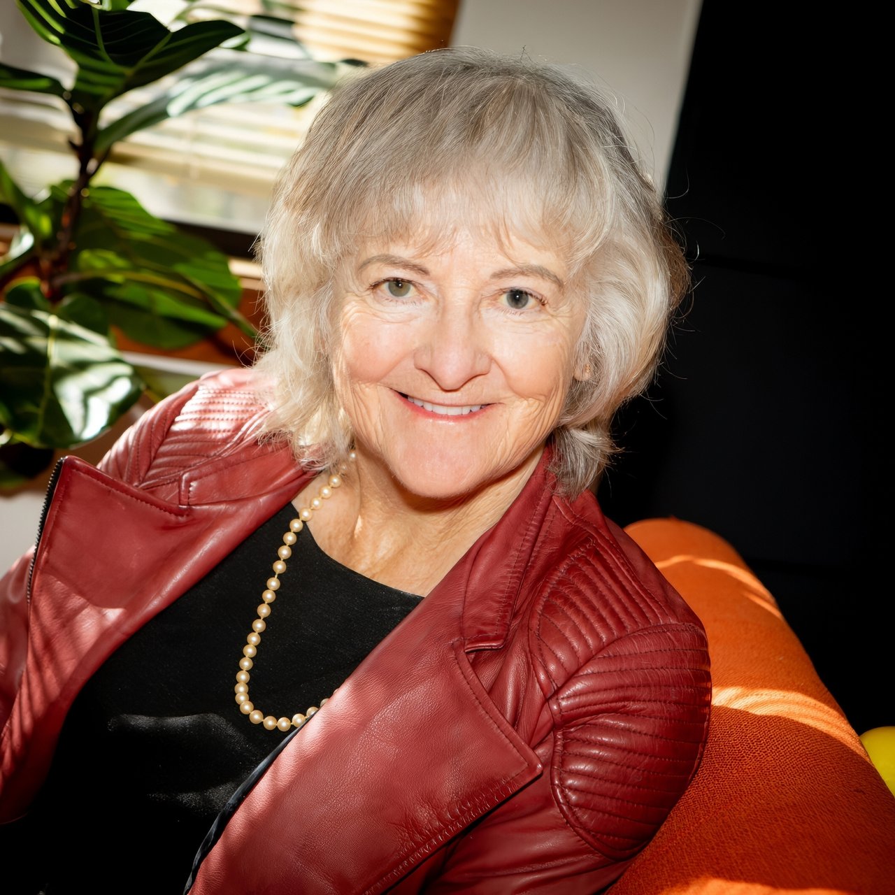 Janice Crooks San Luis Obispo, CA Real Estate Agent Headshot