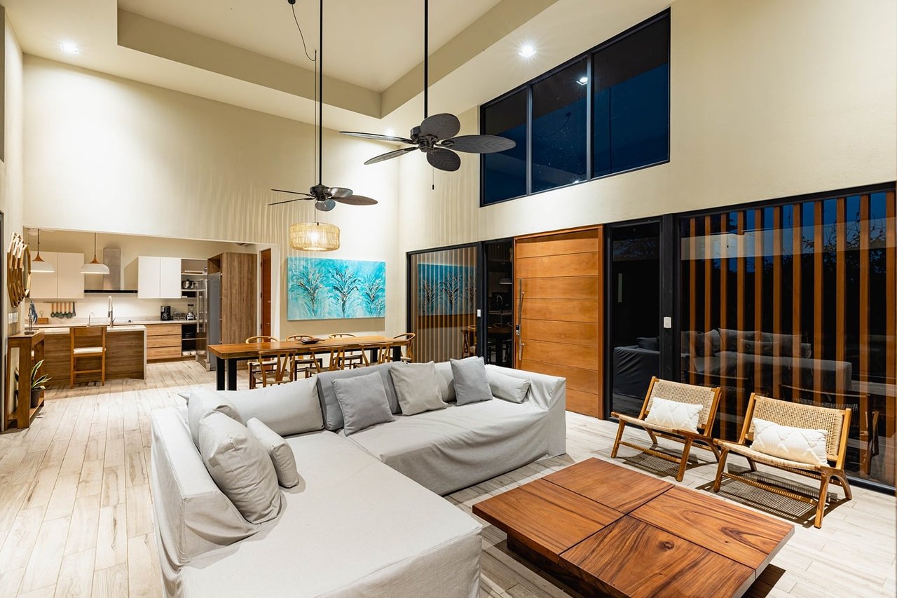 Casa Lapas – Los Almendros 69 | Golf Course View Home in Hacienda Pinilla