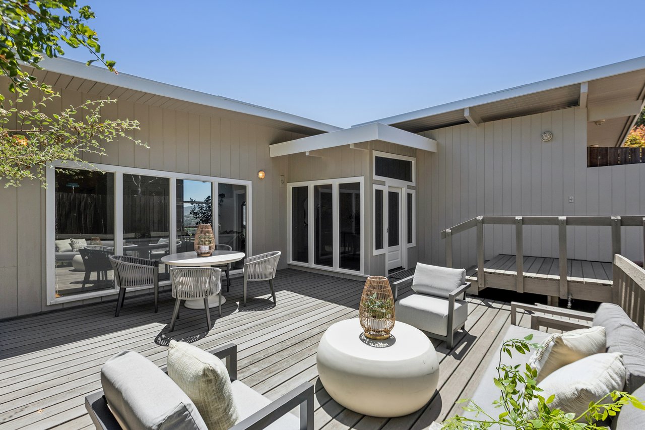 Desirable Location on Belvedere Island