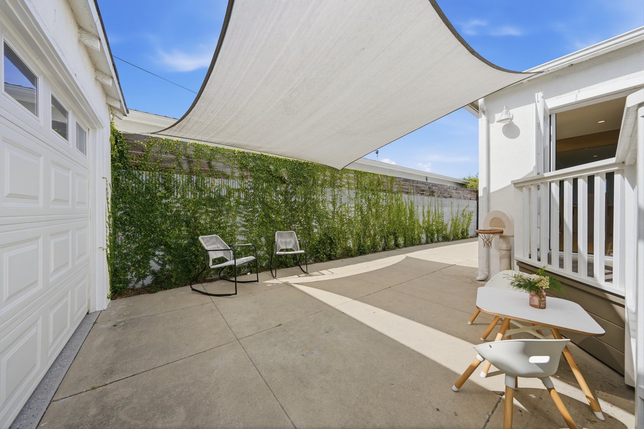 8410 Alverstone Avenue