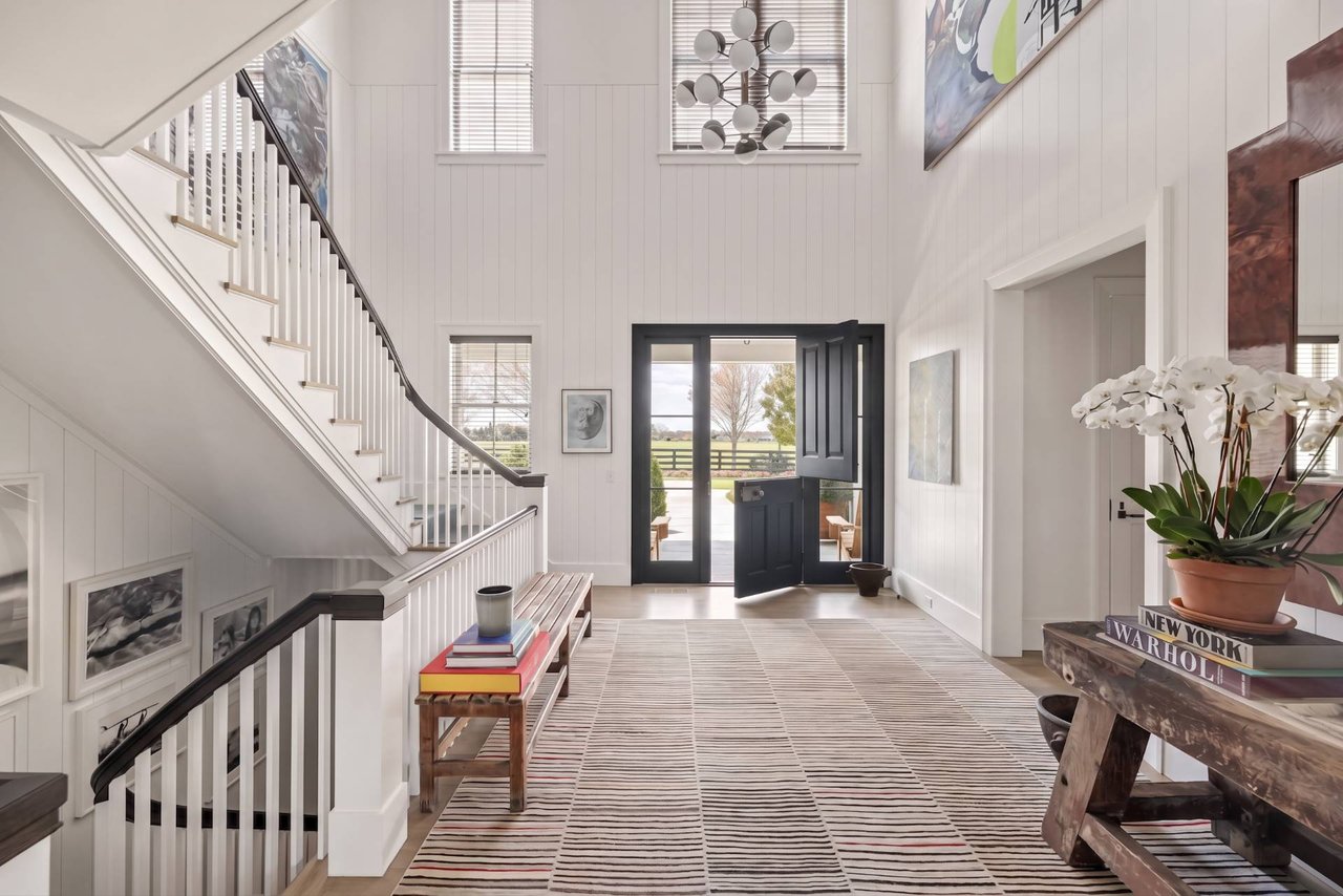 12 Two Trees Lane, Bridgehampton