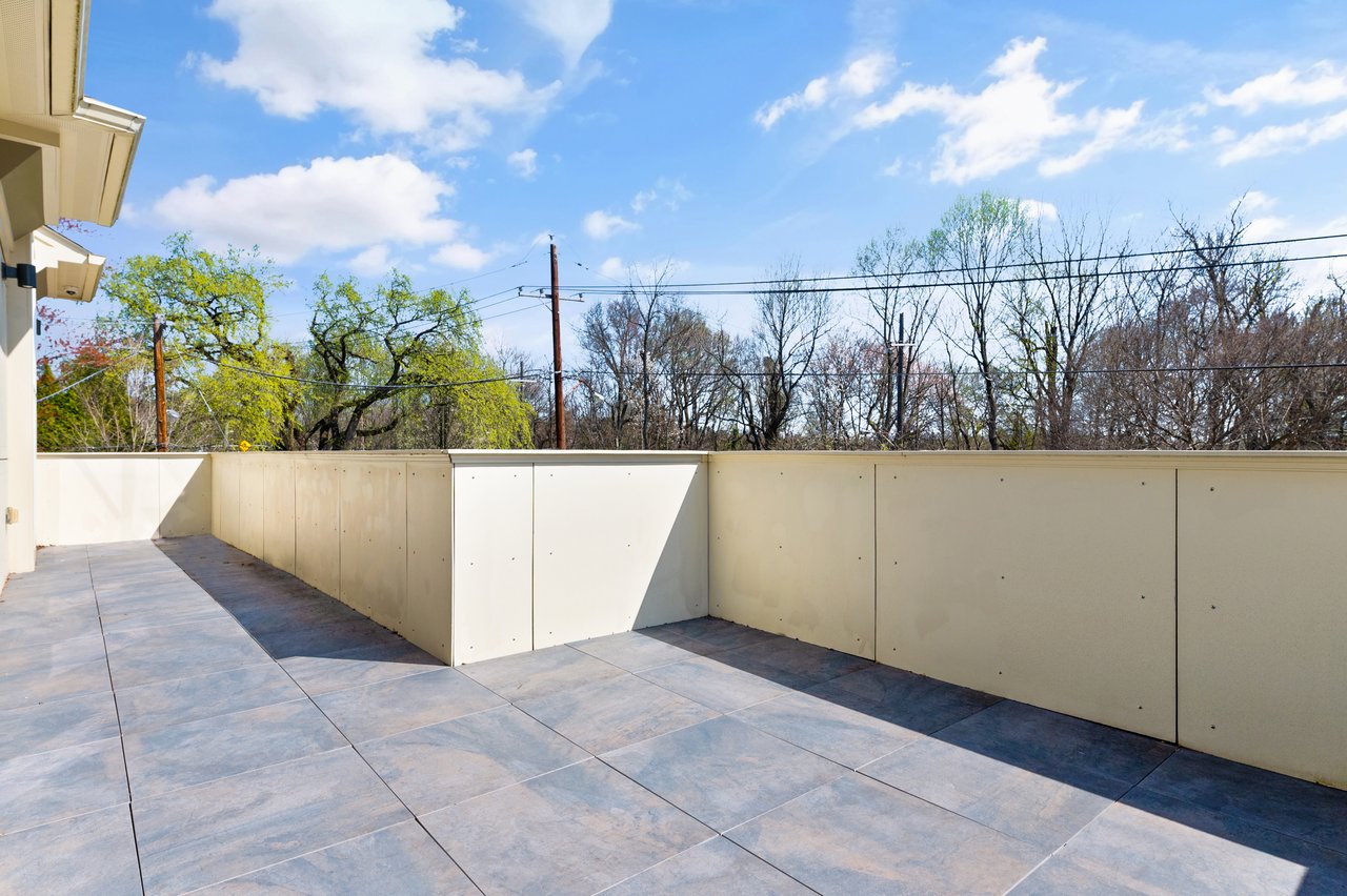 Luxury Home Optimal Location