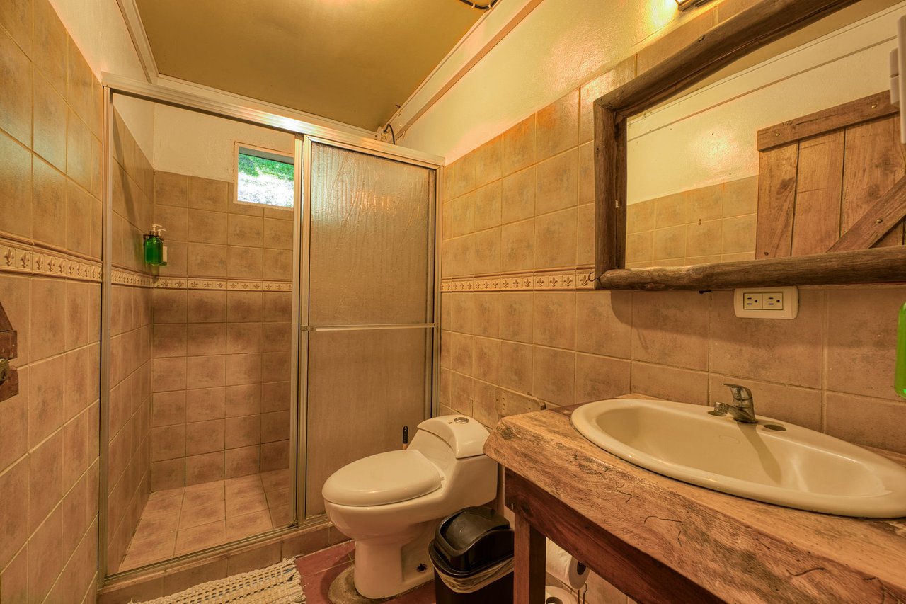 DOMINICAL HOTEL OR RETREAT WITH 11 RENTALS PLUS OWNER’S HOME