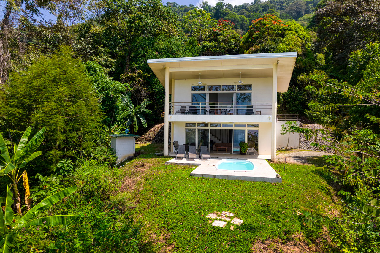 12.25 ACRES – 3 Bedroom 2 Story Ocean View Home 10 Min To The Beach!!!
