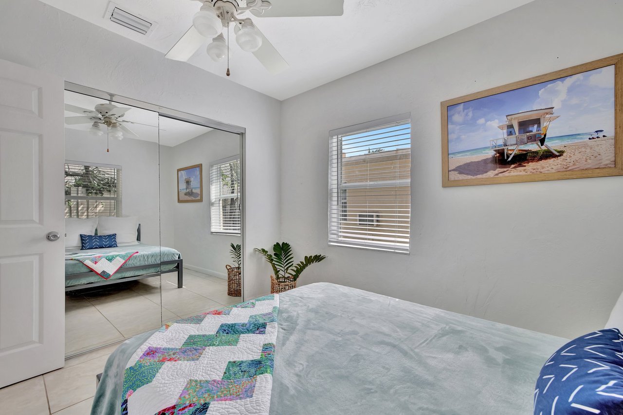 820 N Ocean Blvd # 10