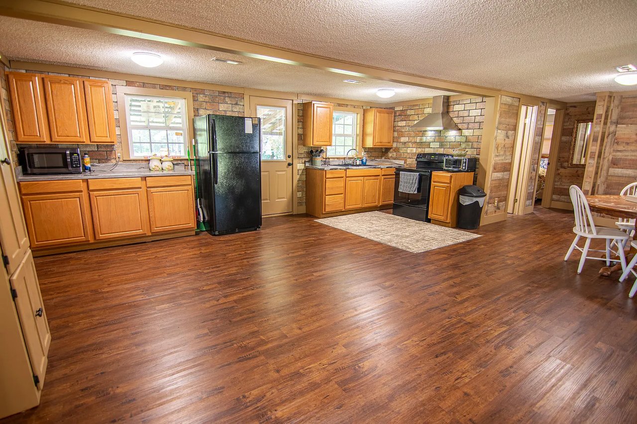 30287 Bigbee Cutoff Rd