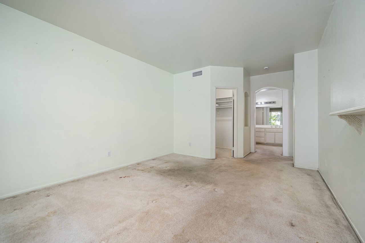 1425 Allin Lane
