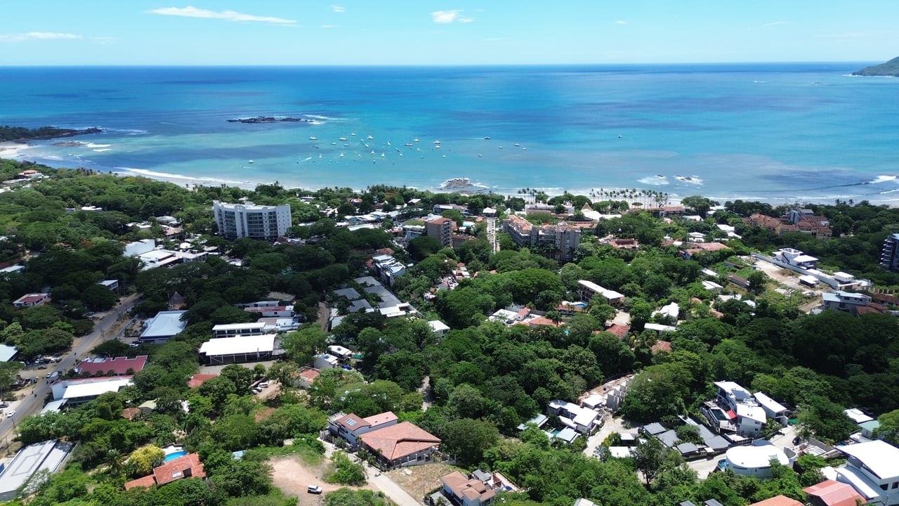 525.12 M2 Ocean View Lot with Water - Tamarindo