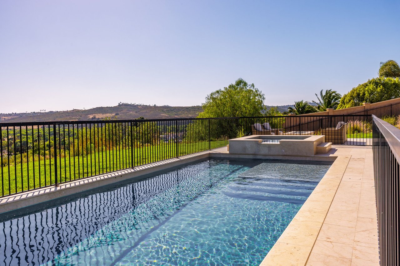 31324 Lake Vista Circle