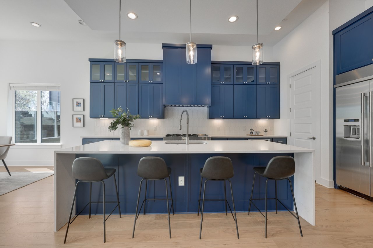 4011 Independent WAY