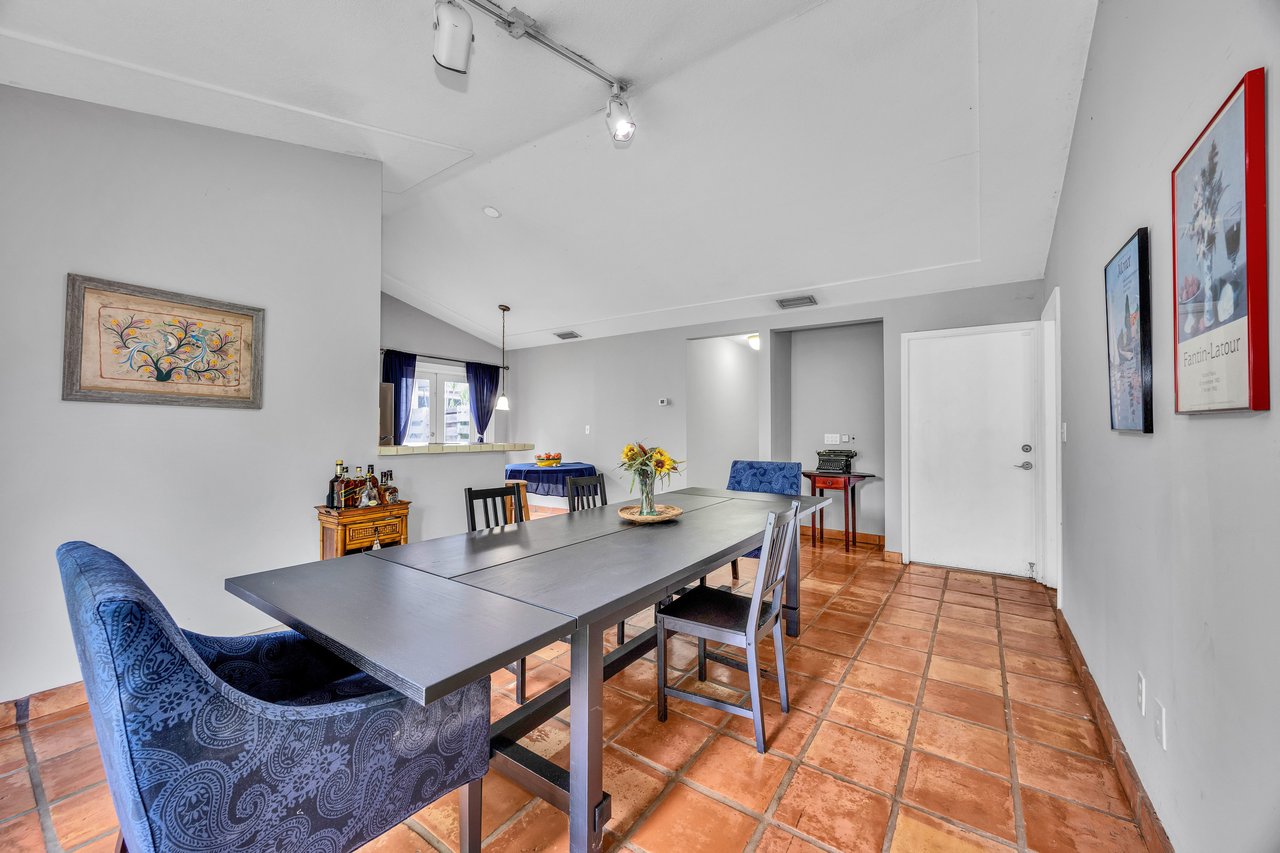 Estate Sale Opportunity in Kendall