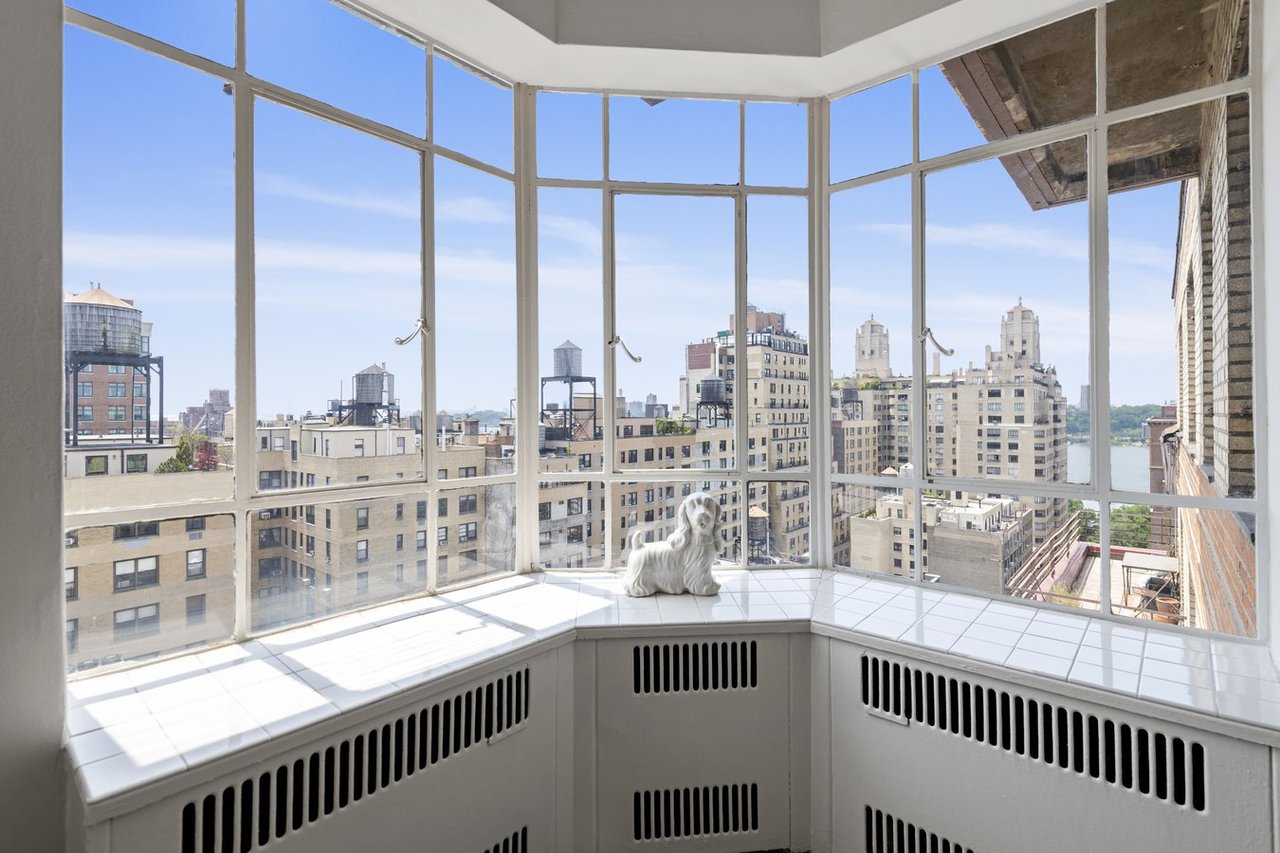 565 West End Avenue 19B