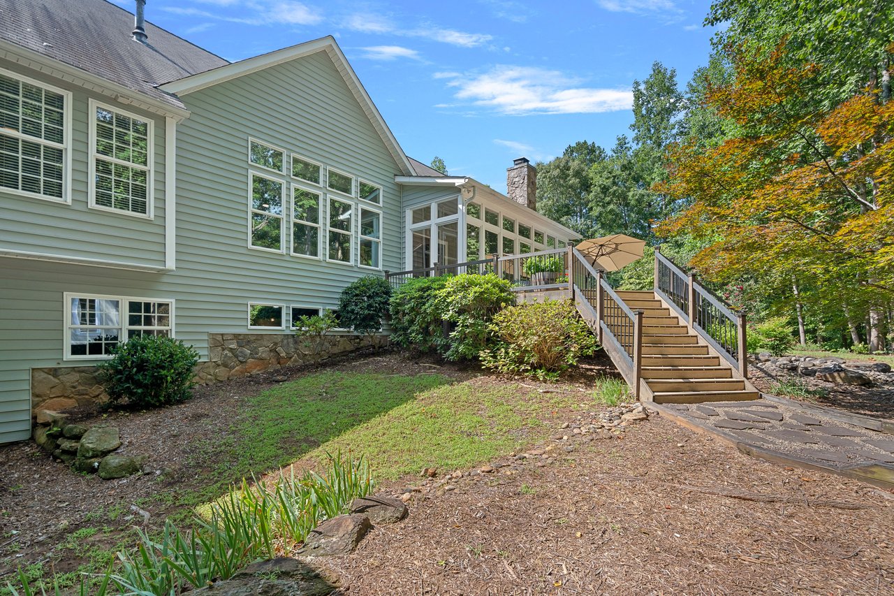 199 Robinson Road