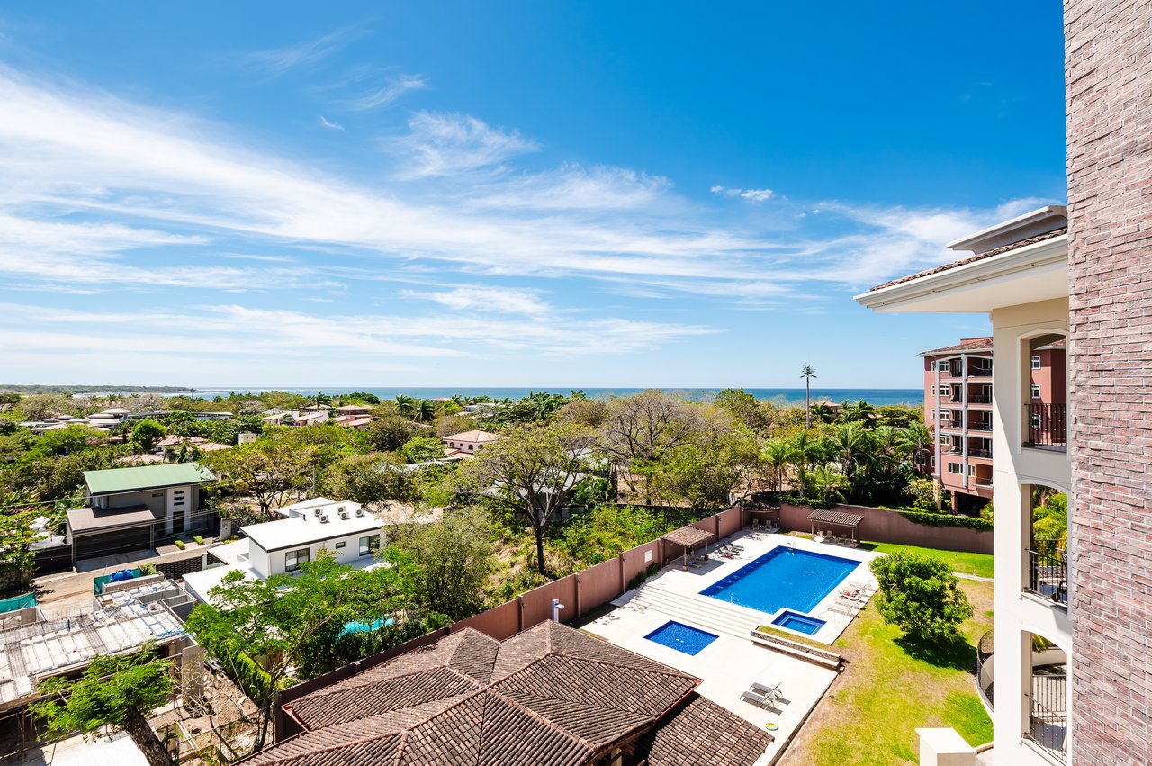 Penthouse 32 | Luxury Ocean-View Condo at Peninsula Langosta