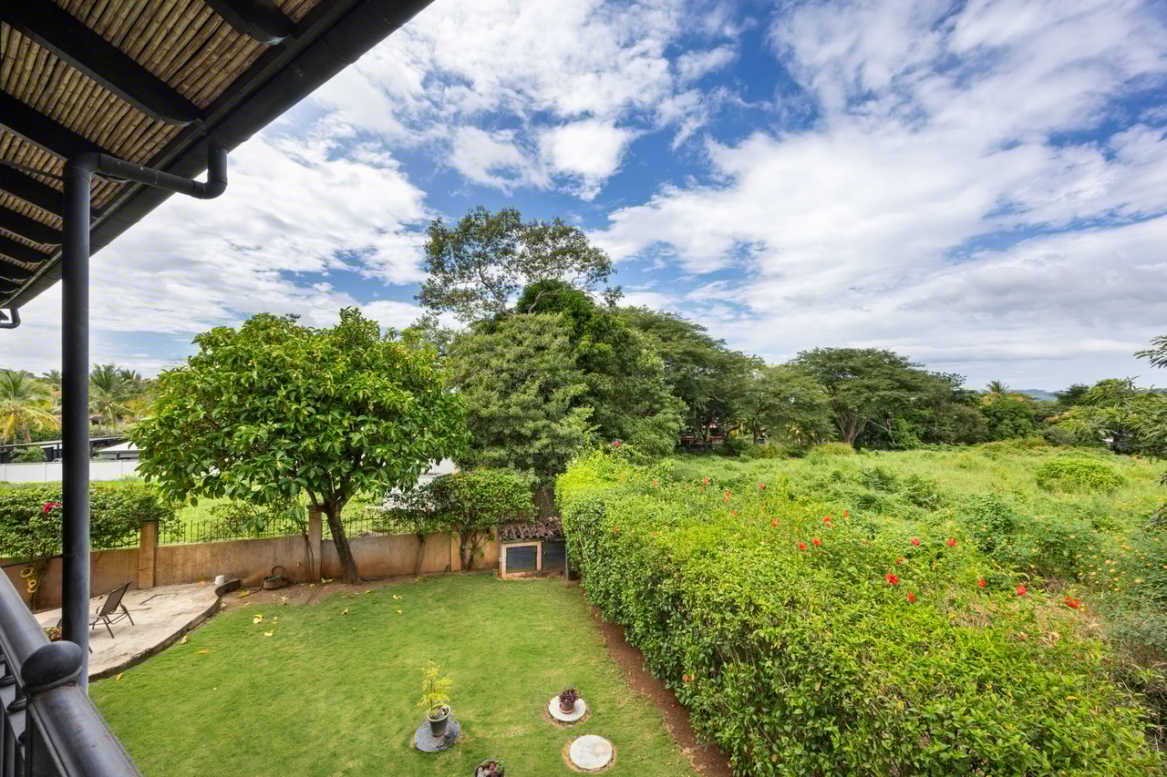 Casa de Vida, Altos de Flamingo | Mediterranean-Style Villa with Pool & Guest House Near Playa Flamingo