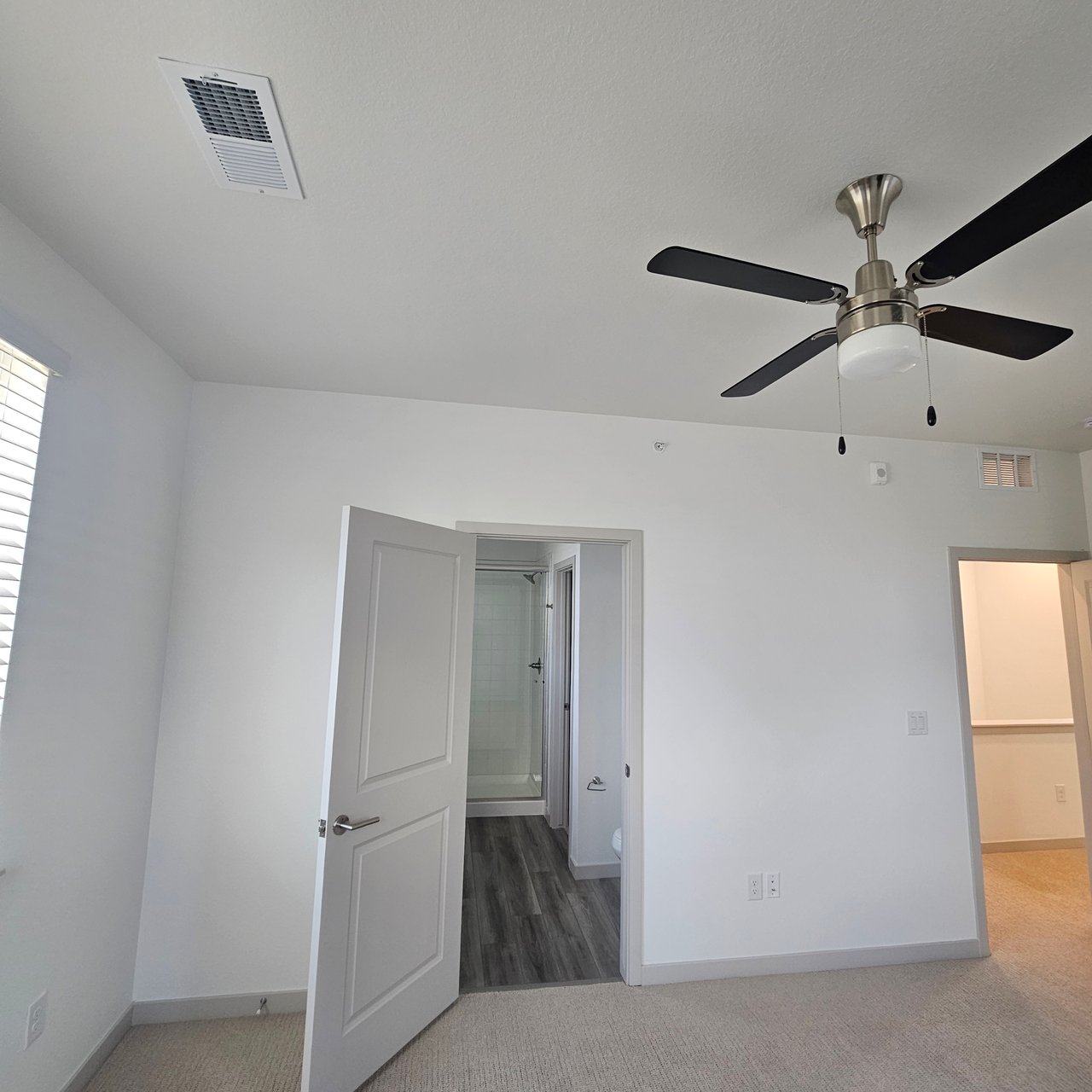 2 Bed 2.5 Bath Townhome Longmont