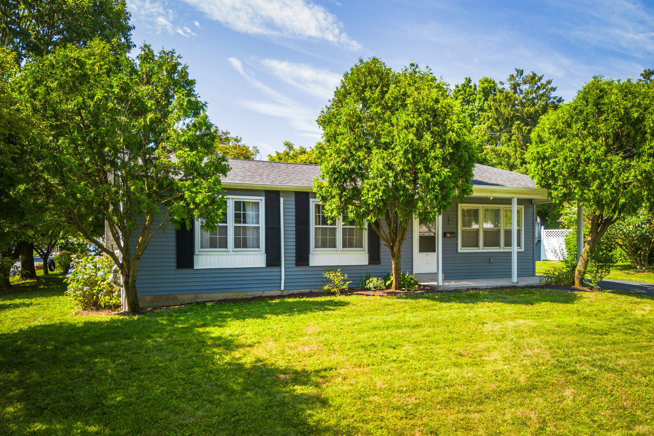 107 Young Avenue