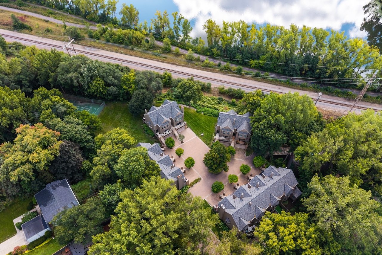 1641 Cedar Lake Pkwy