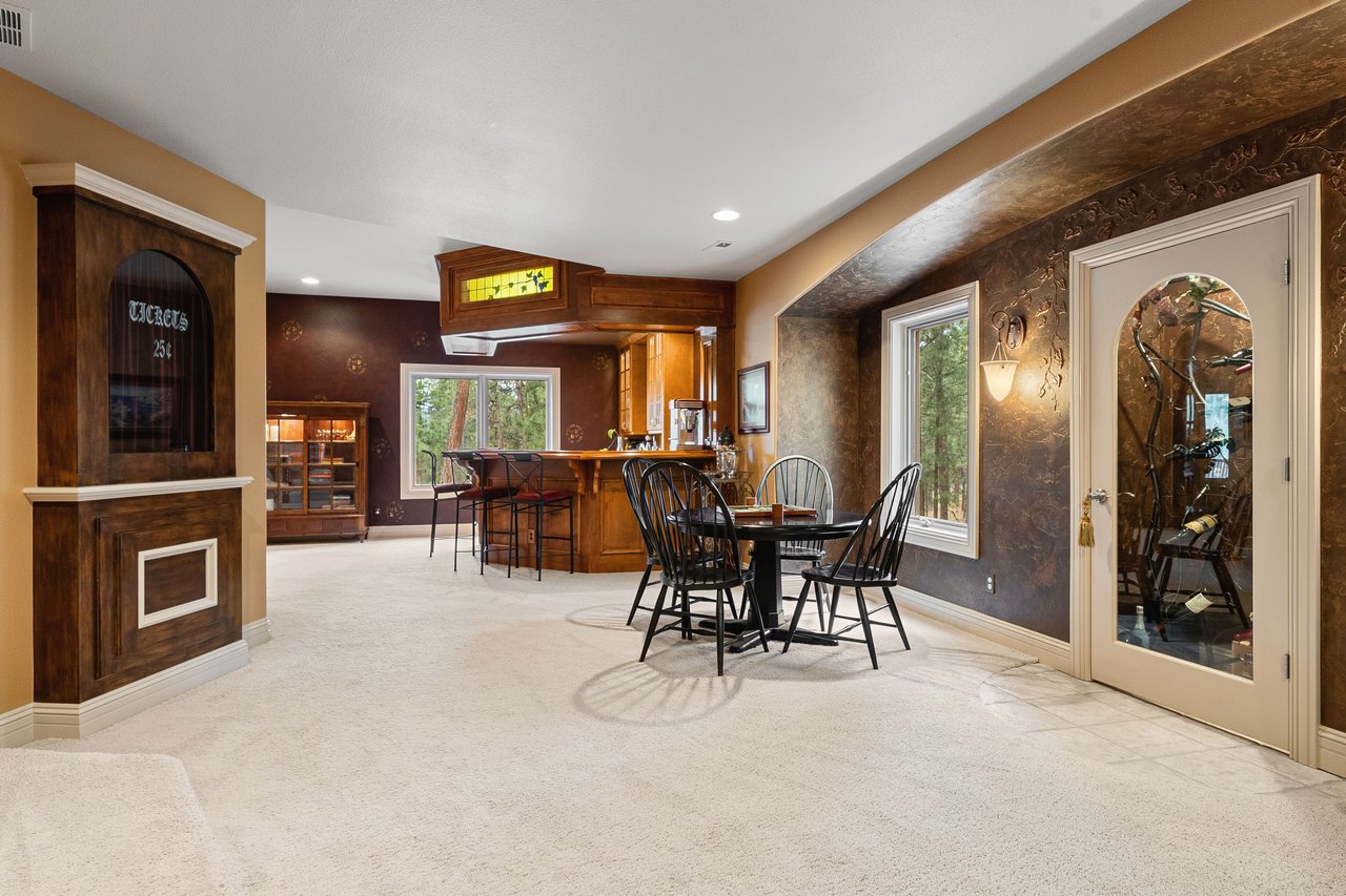 17507 Colonial Park Drive