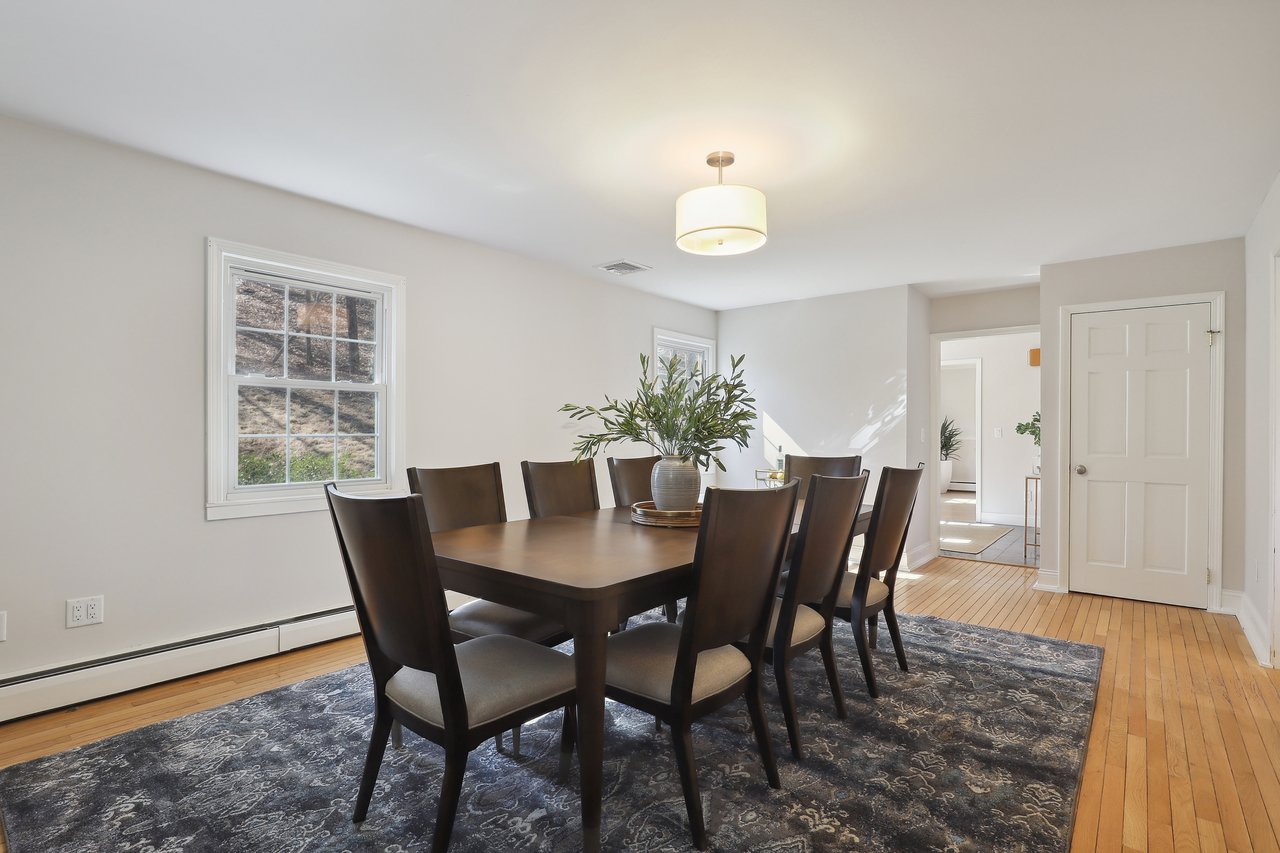 25 Mt Holly Road E