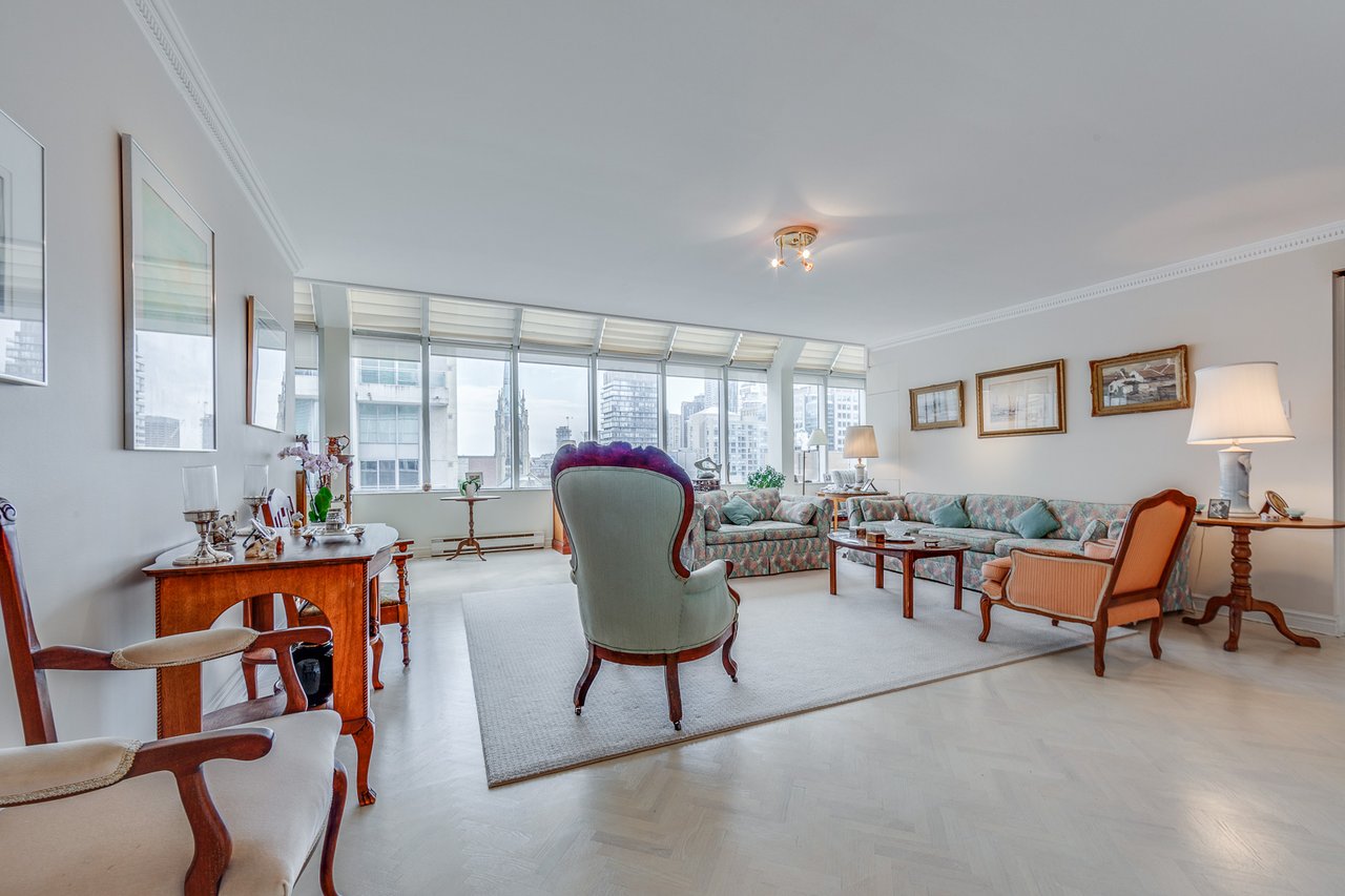 The South Penthouse at Lombard Court
