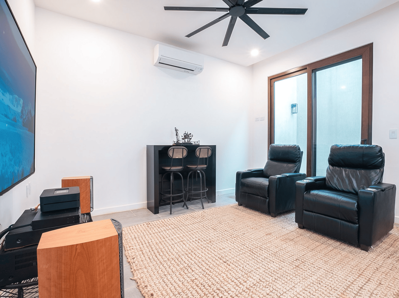 Almendro 50 Tamarindo Park