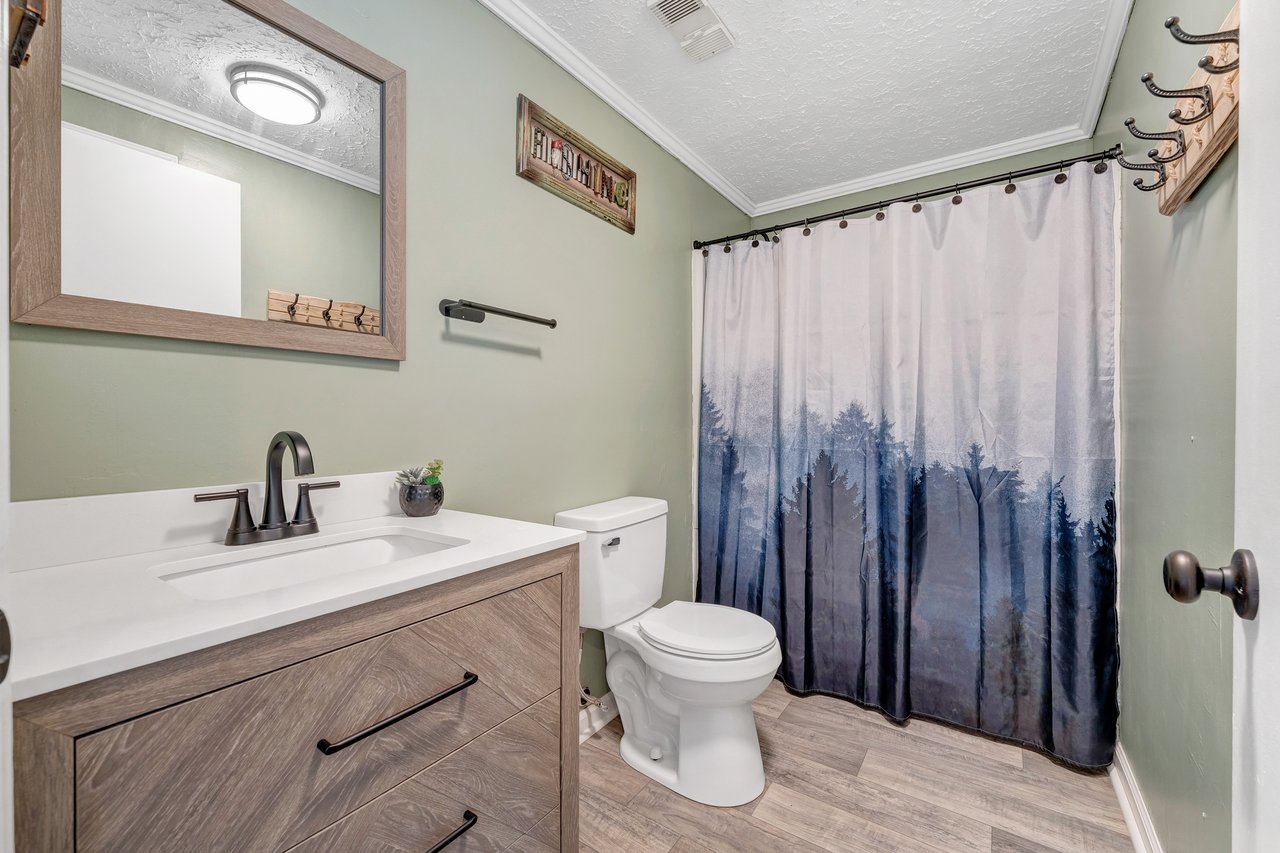 1111 Jefferson Dock RD