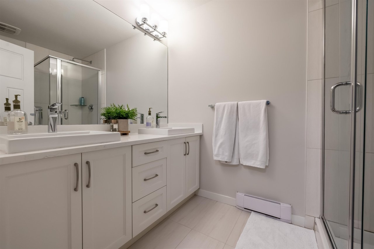 2845 156 St, #16