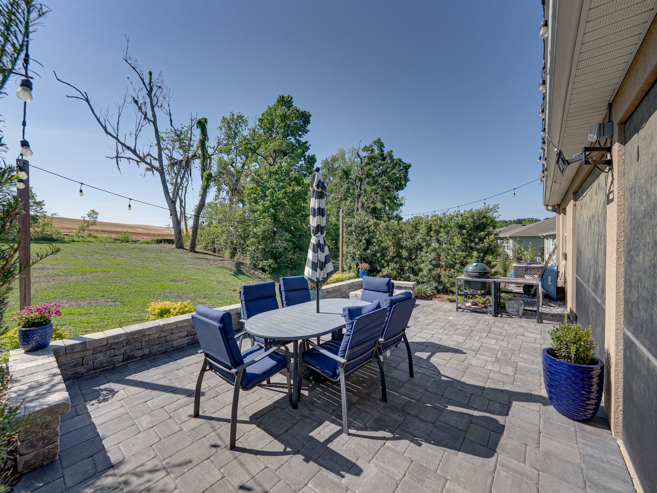 12492 EASTPOINTE DR