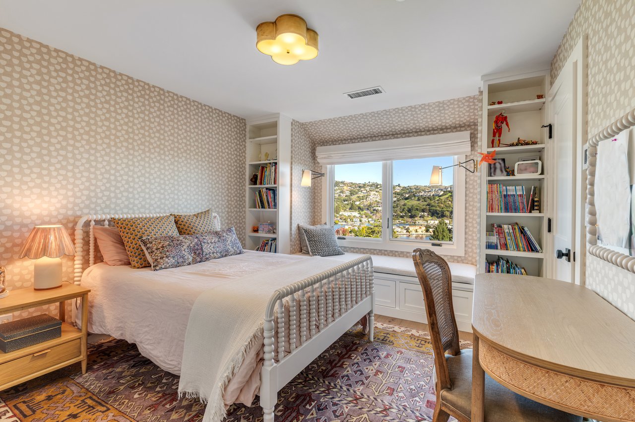 Stylish and Renovated Belvedere Beauty