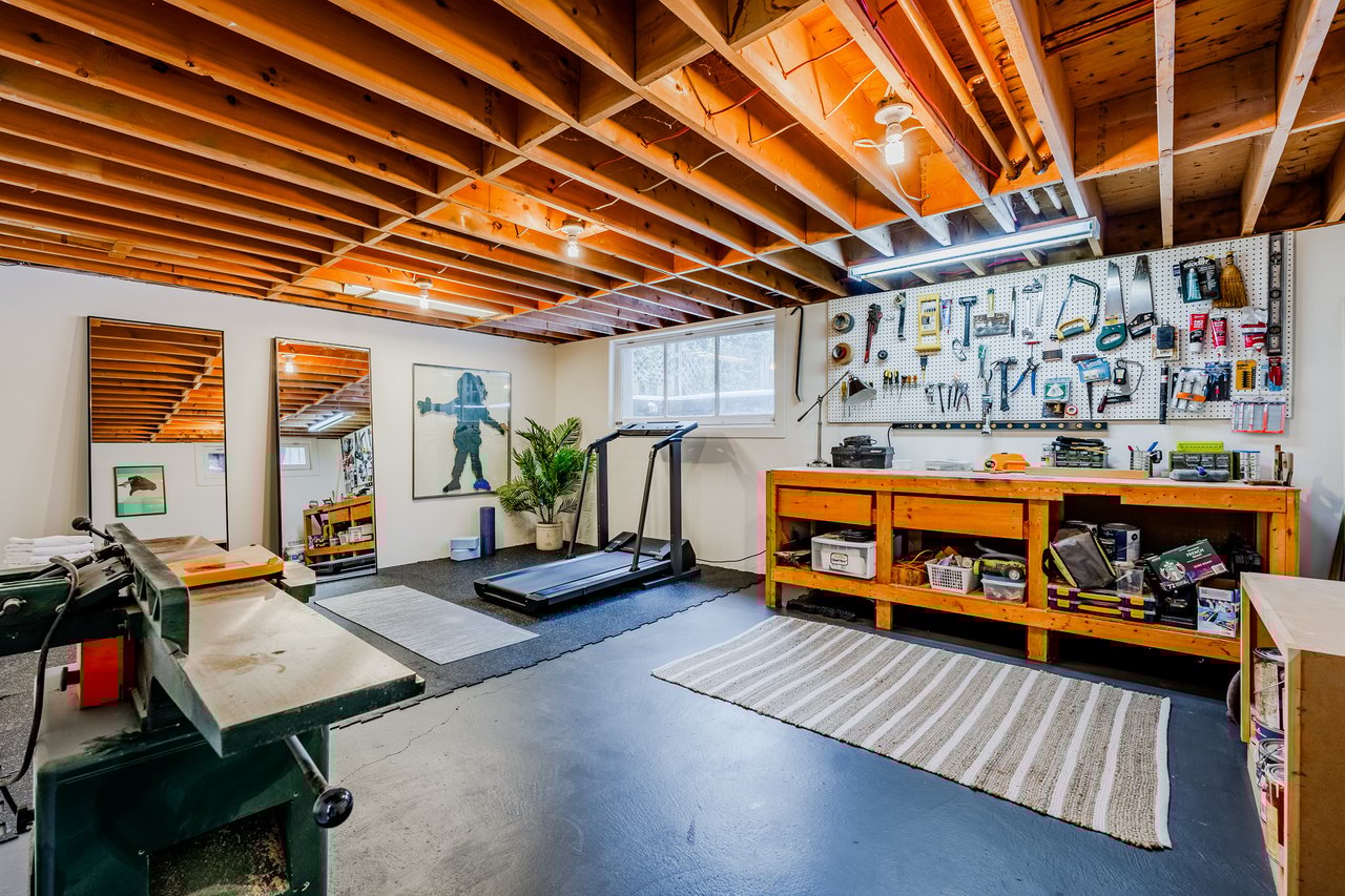 503 Riverside Dr