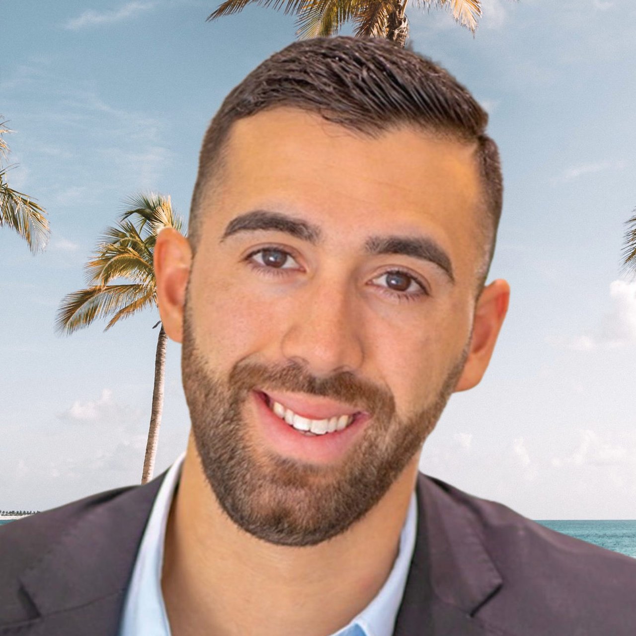 Chris Diaz Miami Beach, FL Real Estate Agent Headshot