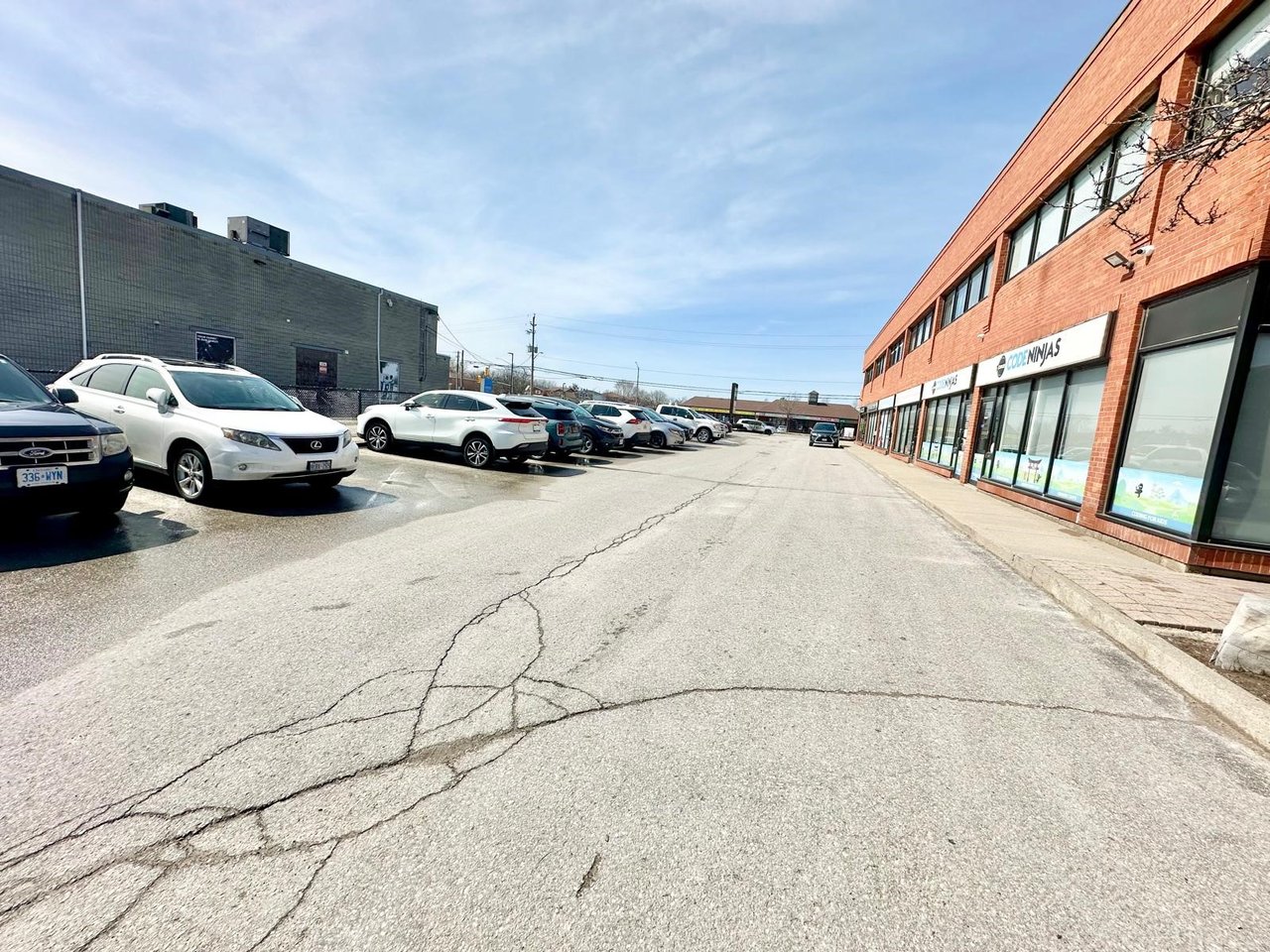 15 Hardwood Avenue S Units: 105-106