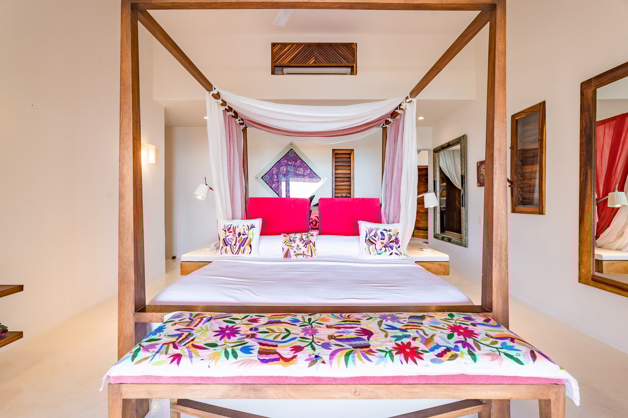 3 bedroom, Single Family Home, Bugamvilla, Montecito Beach Village