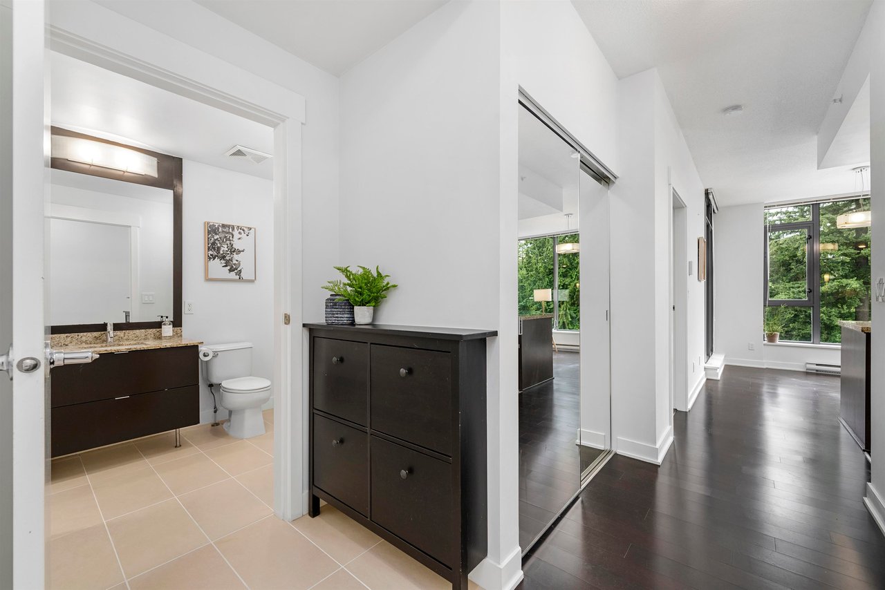 303-7088 18th Ave