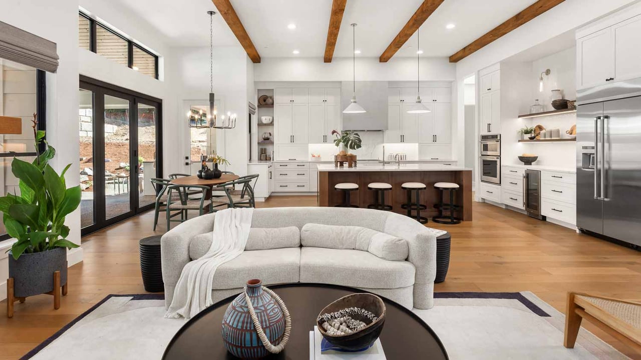 Open Floor Plan vs. Defined Spaces: What Today’s Buyers Prefer