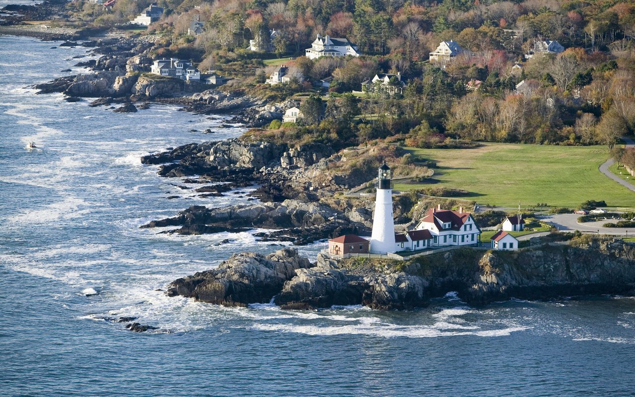 Check Out This Amazing Aerial Video Tour of Cape Elizabeth Maine