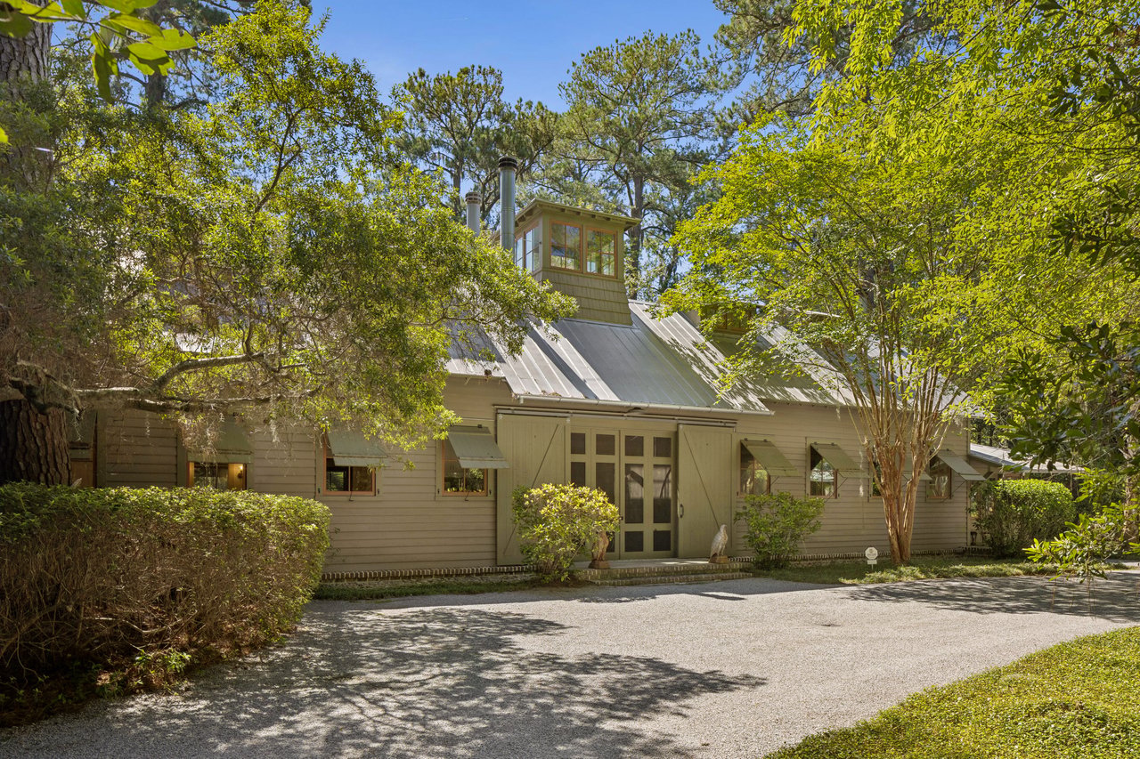 13 Barksdale Lane