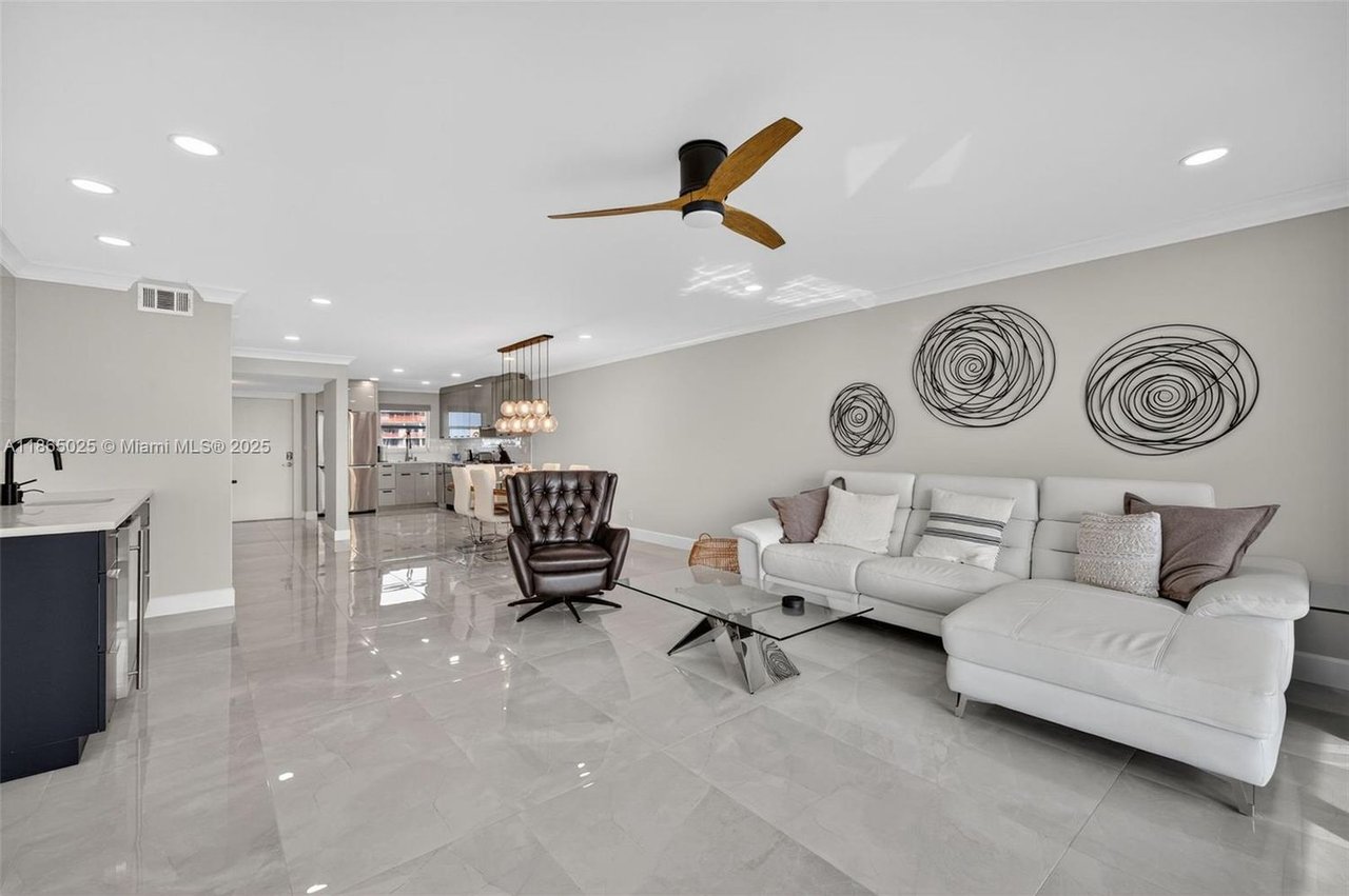 511 Bayshore Dr #1005
