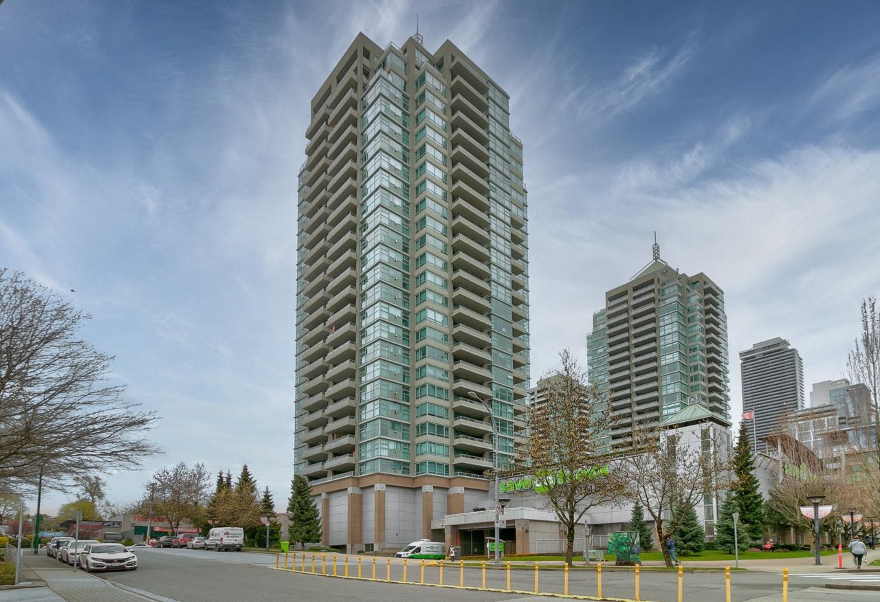 504-4388 Buchanan St